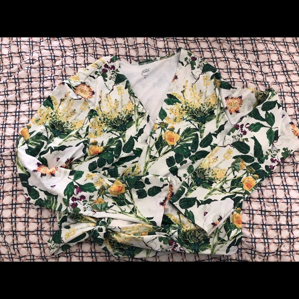 Kortni Jean rash guard